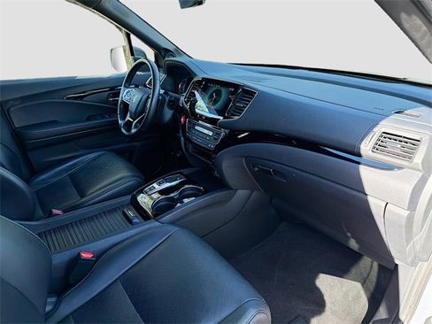 Used 2019 Honda Passport Touring image 15
