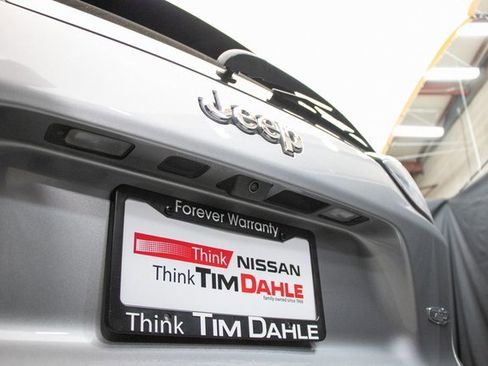 Used 2021 Jeep Cherokee Latitude Lux w/ Sun & Sound Group image 13