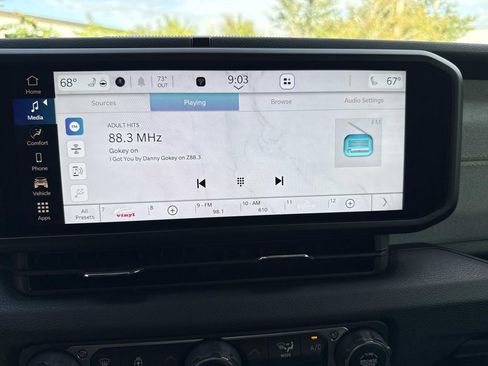 Used 2024 Jeep Wrangler Sport S image 23