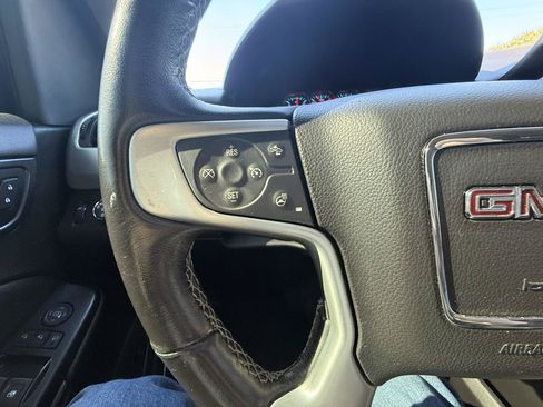 Used 2020 GMC Yukon SLT AWD/4WD image 19