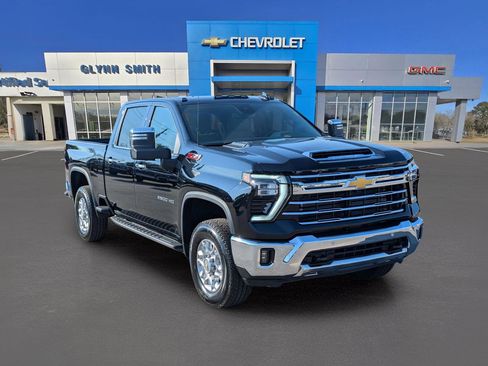 New 2026 Chevrolet Silverado 2500 LTZ w/ LTZ Convenience Package image 3