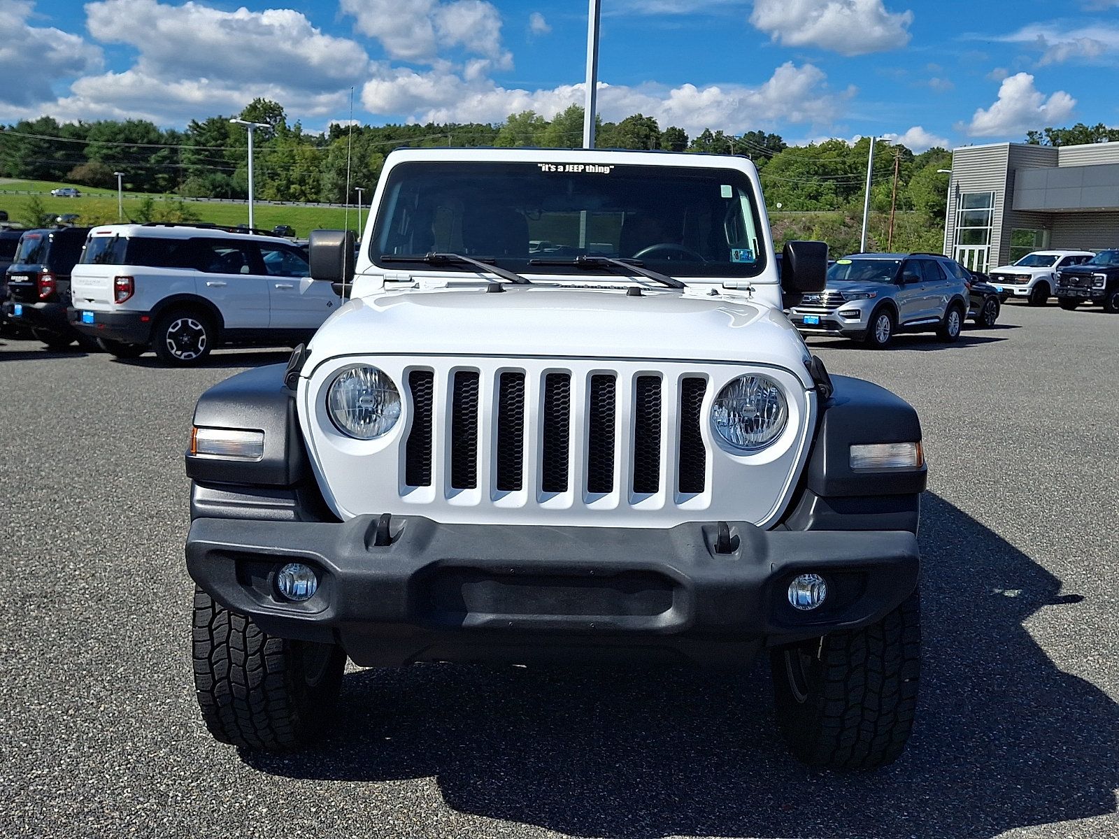 Used 2019 Jeep Wrangler Unlimited Sport AWD/4WD image 2