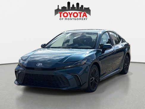 New 2026 Toyota Camry SE image 7
