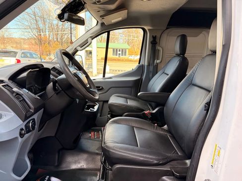 Used 2018 Ford Transit 150 Low Roof image 15