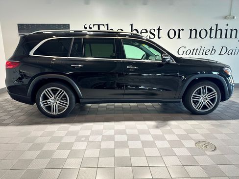 Certified 2025 Mercedes-Benz GLS 450 4MATIC image 3