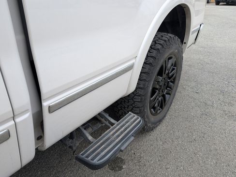 Used 2013 Ford F150 Platinum image 22