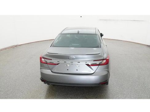 New 2026 Toyota Camry SE image 7