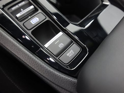 Used 2023 Honda Accord Sport image 43