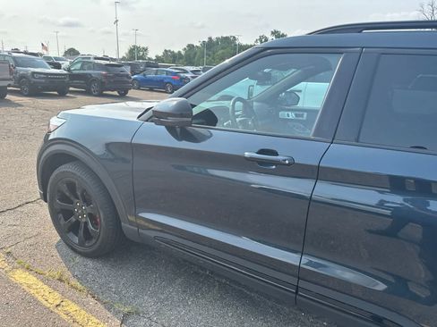 Used 2023 Ford Explorer ST w/ Equipment Group 401A AWD/4WD image 18