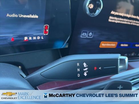 New 2026 Chevrolet Traverse Z71 w/ Enhanced Driving Package AWD/4WD image 6