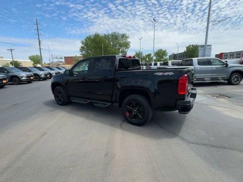 Used 2021 Chevrolet Colorado LT w/ Redline Special Edition AWD/4WD image 6