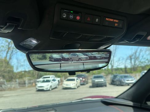 Used 2022 Chevrolet Corvette Stingray Premium Conv w/ Battery Protection Package RWD image 17