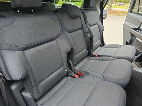 New 2025 Ford Expedition Active image 11