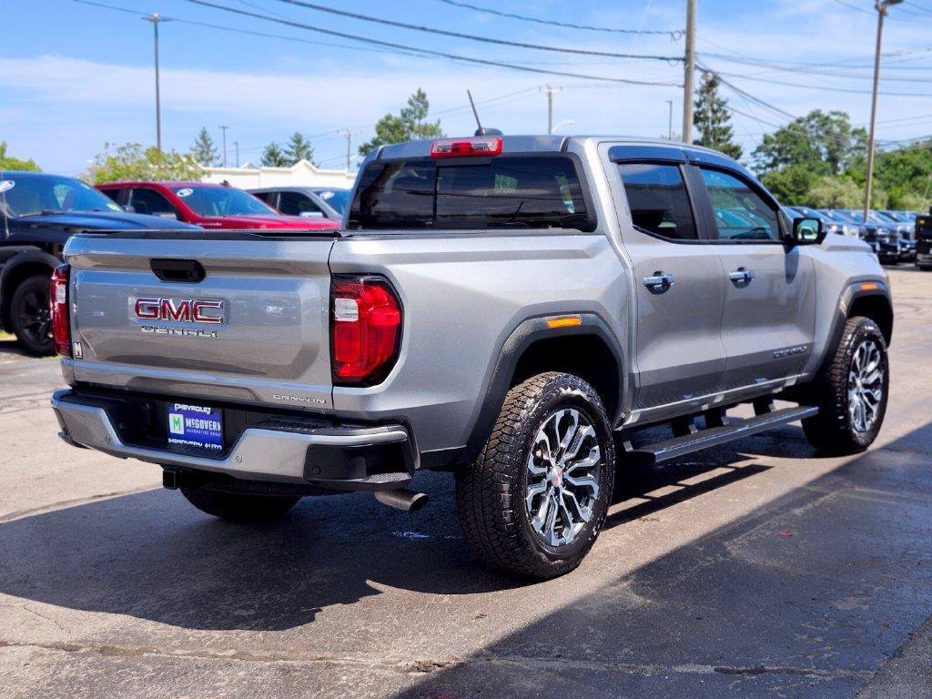 Used 2026 GMC Canyon Denali AWD/4WD image 5
