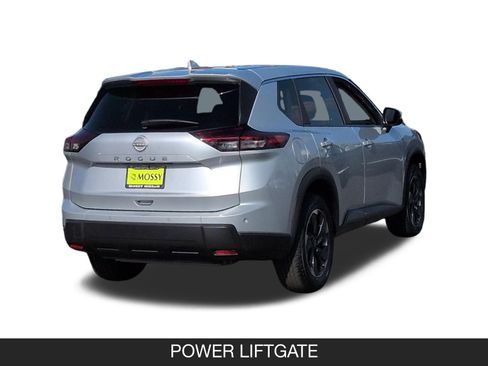 Certified 2025 Nissan Rogue SV image 8