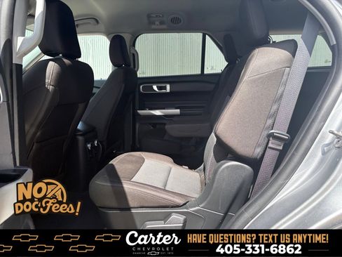 Used 2022 Ford Explorer XLT AWD/4WD image 13