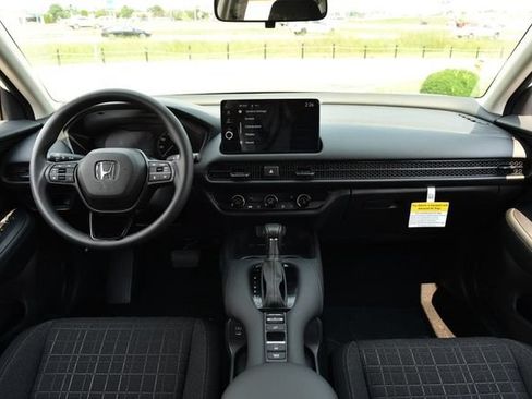 New 2027 Honda HR-V LX image 7