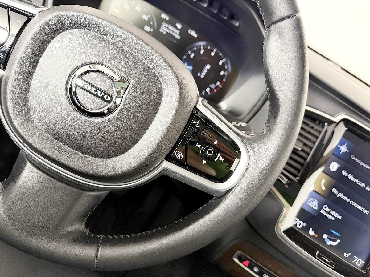 Used 2018 Volvo XC90 T6 Momentum w/ Momentum Plus Package AWD/4WD image 62