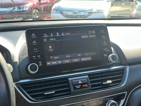 Used 2019 Honda Accord EX-L image 26