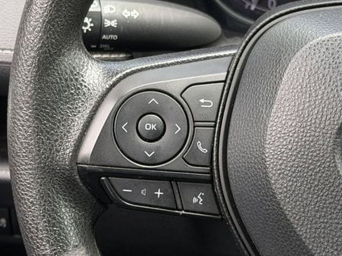 Used 2024 Toyota RAV4 XLE FWD image 14