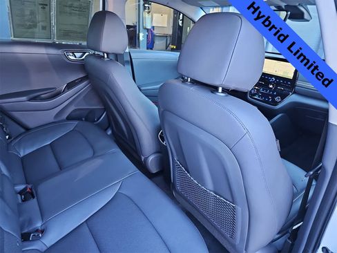Used 2020 Hyundai Ioniq Limited image 16