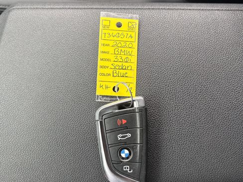 Used 2020 BMW 330i xDrive Sedan w/ Premium Package image 10