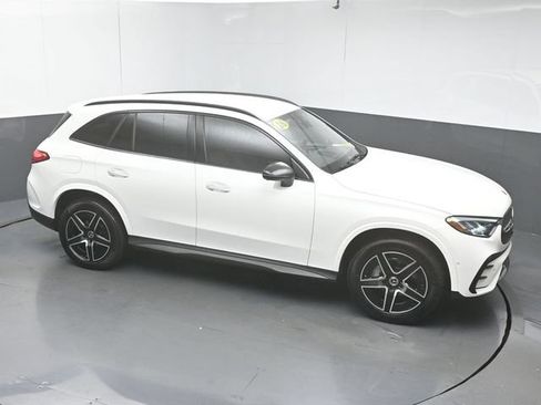 Used 2026 Mercedes-Benz GLC 300 image 42