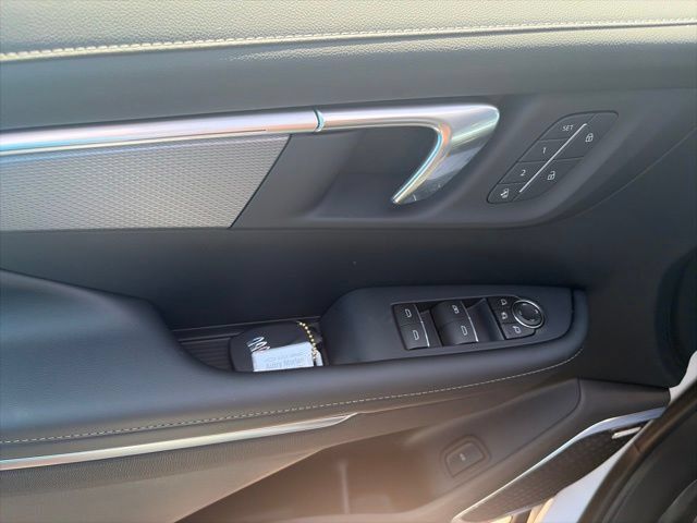 New 2026 Buick Enclave Sport Touring w/ Power Package AWD/4WD image 19