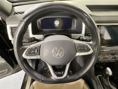 Used 2023 Volkswagen Atlas Cross Sport SEL R-Line AWD/4WD image 11