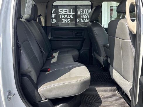 Used 2018 RAM 1500 Tradesman RWD image 30