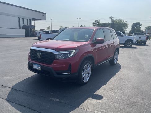 Used 2024 Honda Passport EX-L image 4