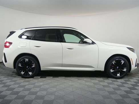 Used 2026 BMW X3 xDrive30i w/ Premium Package AWD/4WD image 2