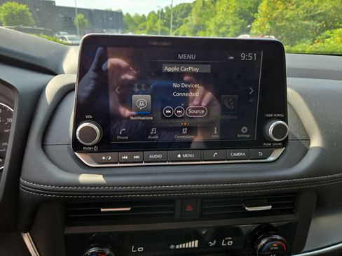 Certified 2026 Nissan Rogue SV FWD image 16