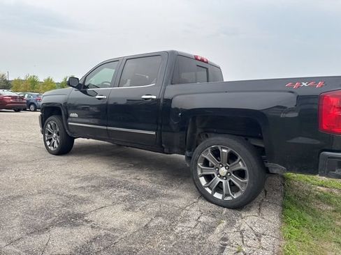 Used 2018 Chevrolet Silverado 1500 High Country AWD/4WD image 29