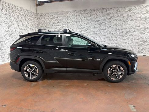 New 2026 Hyundai Tucson SEL FWD image 8