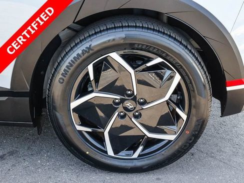 Certified 2024 Hyundai Ioniq 5 SEL RWD image 8