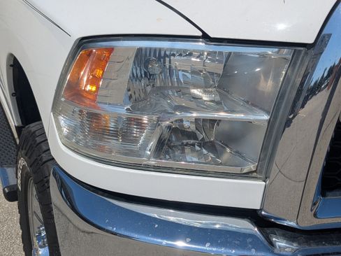 Used 2016 RAM 3500 Tradesman w/ Chrome Appearance Group image 10