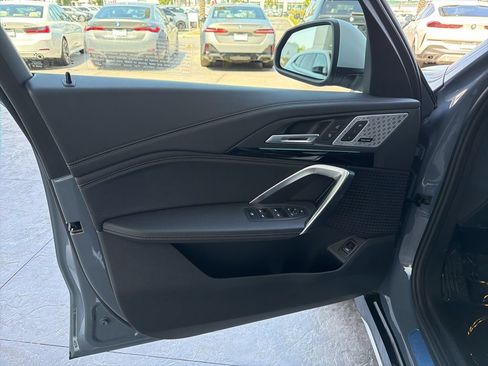 Used 2023 BMW X1 xDrive28i w/ Premium Package AWD/4WD image 8