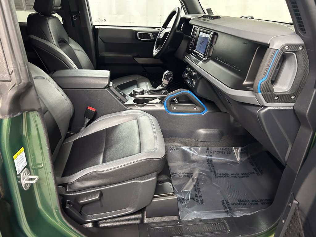 Used 2023 Ford Bronco Black Diamond w/ Sasquatch Package AWD/4WD image 13