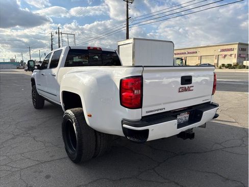 Used 2015 GMC Sierra 3500 Denali image 17