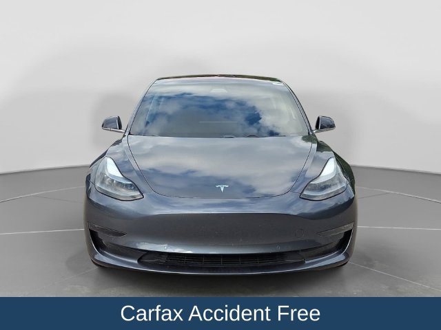 Used 2018 Tesla Model 3 Long Range RWD image 2