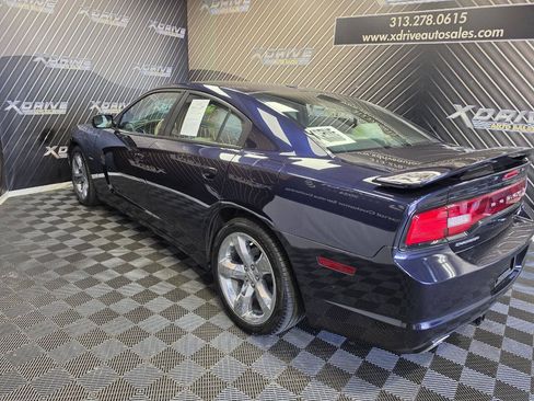Used 2012 Dodge Charger R/T w/ Wheels & Tunes Group RWD image 11