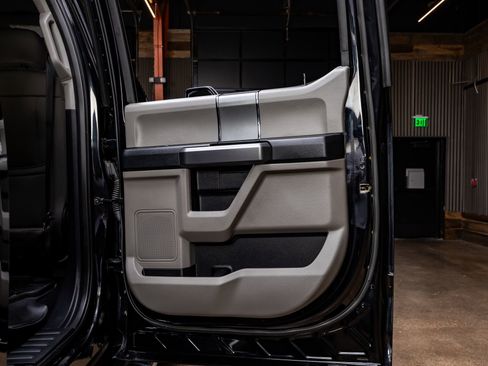 Used 2020 Ford F250 XLT w/ XLT Premium Package image 35