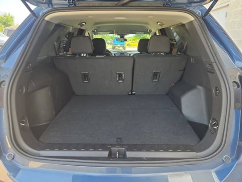 Used 2024 Chevrolet Equinox LS w/ LS Convenience Package FWD image 25