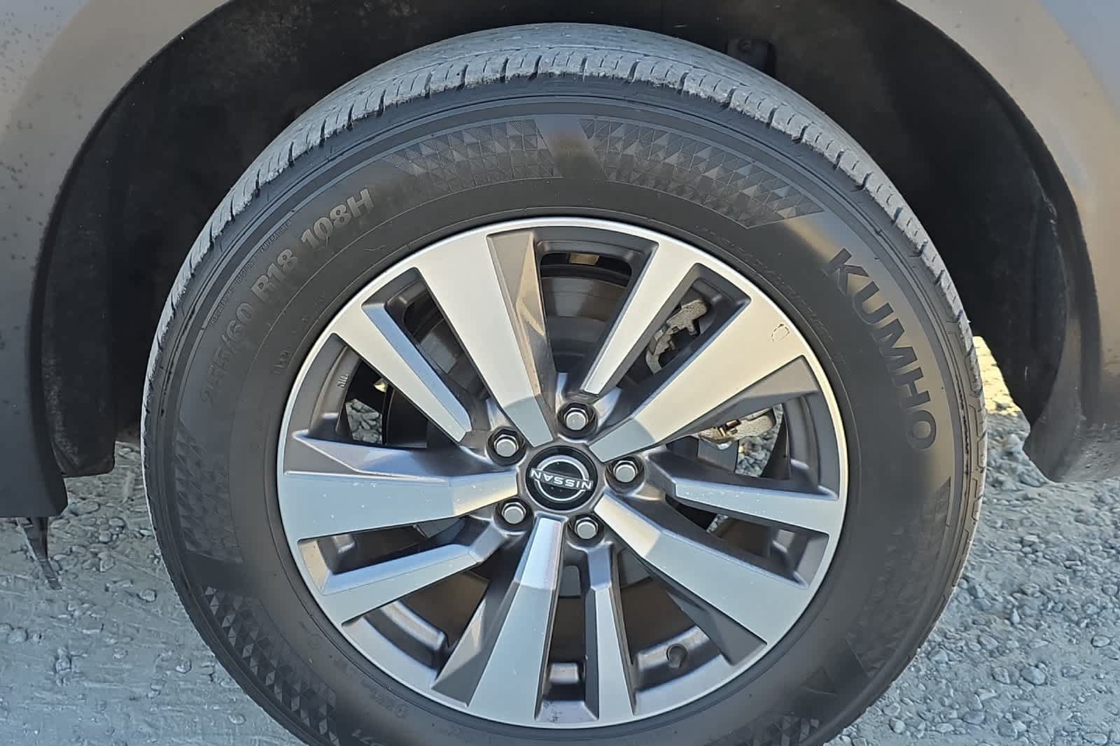 Used 2022 Nissan Pathfinder SL w/ Cargo Package FWD image 12