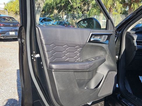 New 2026 Mitsubishi Outlander SEL image 18