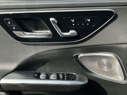 Used 2024 Mercedes-Benz C 300 Sedan image 24