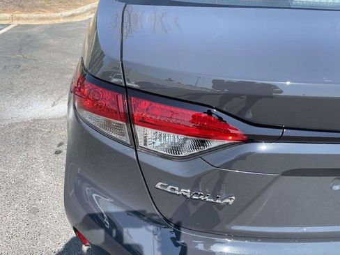 Used 2024 Toyota Corolla LE FWD image 19