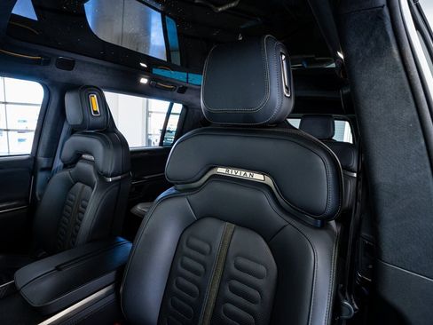 Used 2023 Rivian R1S Adventure image 36