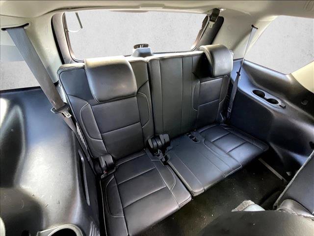 Used 2017 GMC Yukon Denali w/ Open Road Package AWD/4WD image 26